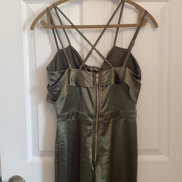 Off the shoulder jumpsuit - Picture 3 of 3